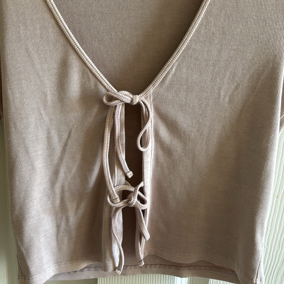 Wilfred free tie top - size M - Picture 3 of 3